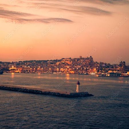 Central Moon Cagliari Vista Mare Εξωτερικό φωτογραφία