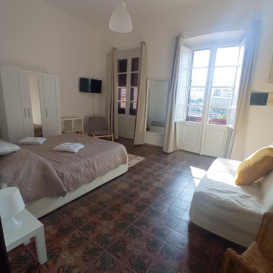 Central Moon Cagliari Vista Mare Εξωτερικό φωτογραφία
